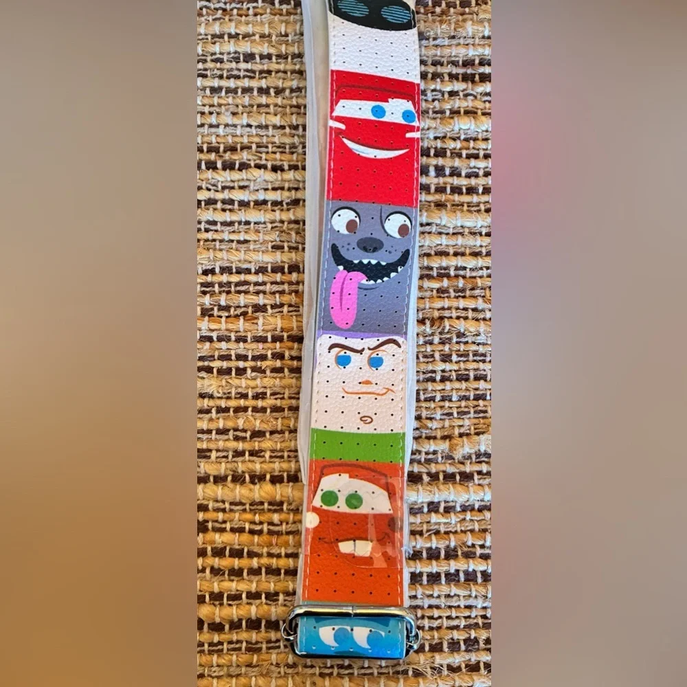 Disney Parks- Disney Character Pin Bag Belt Strap - Picture 6 of 8